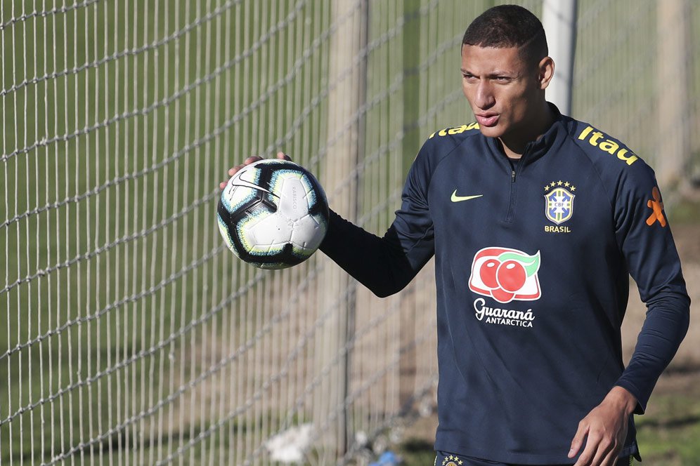Nomor WhatsApp Bocor ke Publik, Richarlison Kebanjiran 10 Ribu Pesan Dalam Lima Menit! Nomor WhatsApp Bocor ke Publik, Richarlison Kebanjiran 10 Ribu Pesan Dalam Lima Menit!