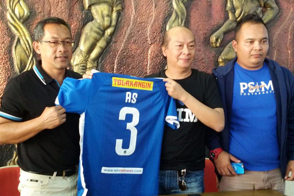Aji Santoso, Mundur dari Persela, Berlabuh di PSIM Yogyakarta