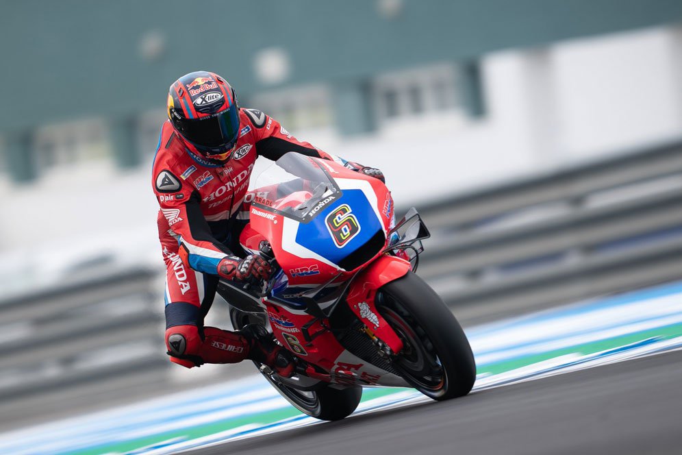 Tak Lagi Gantikan Marc Marquez, Stefan Bradl Kembali Balapan di MotoGP Jerez Tak Lagi Gantikan Marc Marquez, Stefan Bradl Kembali Balapan di MotoGP Jerez
