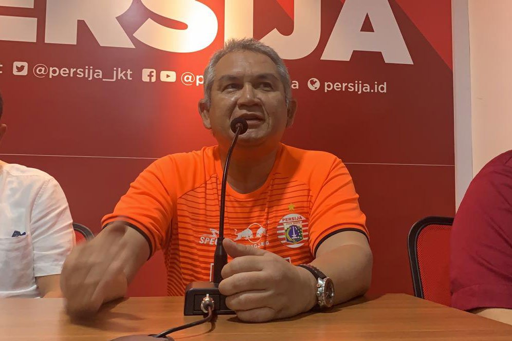 Ketua The Jakmania Berharap Nirwan Bakrie Mau Jadi Juru Selamat Persija Ketua The Jakmania Berharap Nirwan Bakrie Mau Jadi Juru Selamat Persija