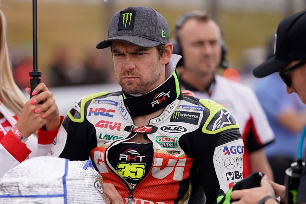 Honda Akui Beri Cal Crutchlow Opsi Kembali ke WorldSBK Honda Akui Beri Cal Crutchlow Opsi Kembali ke WorldSBK