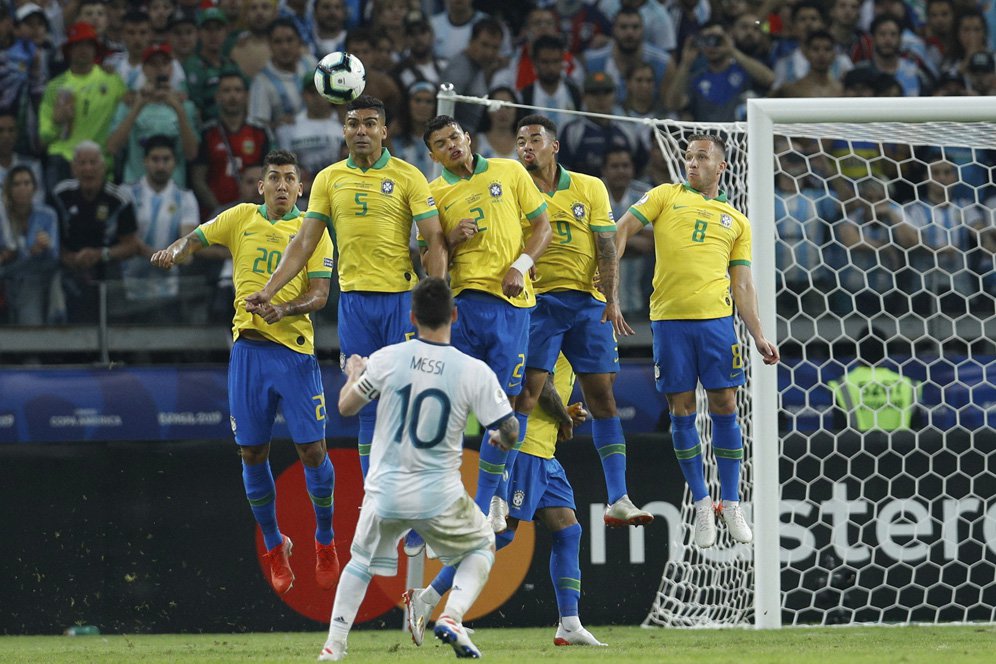 Gagal Bantu Argentina, Lionel Messi Pensiun Jilid 3? Gagal Bantu Argentina, Lionel Messi Pensiun Jilid 3?