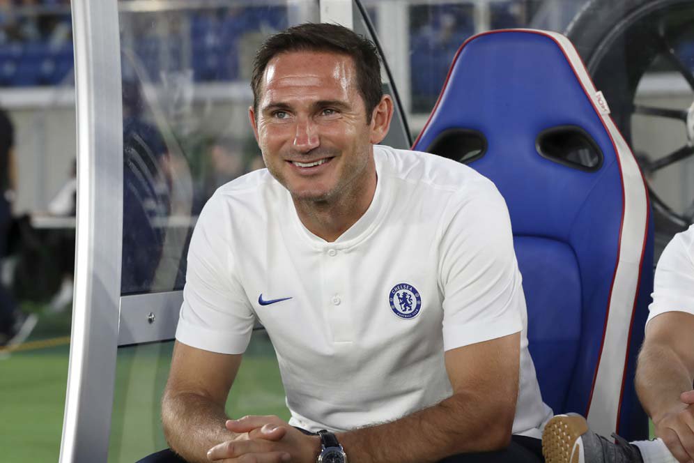 Menakar Pentingnya Musim Pertama Lampard di Chelsea Menakar Pentingnya Musim Pertama Lampard di Chelsea