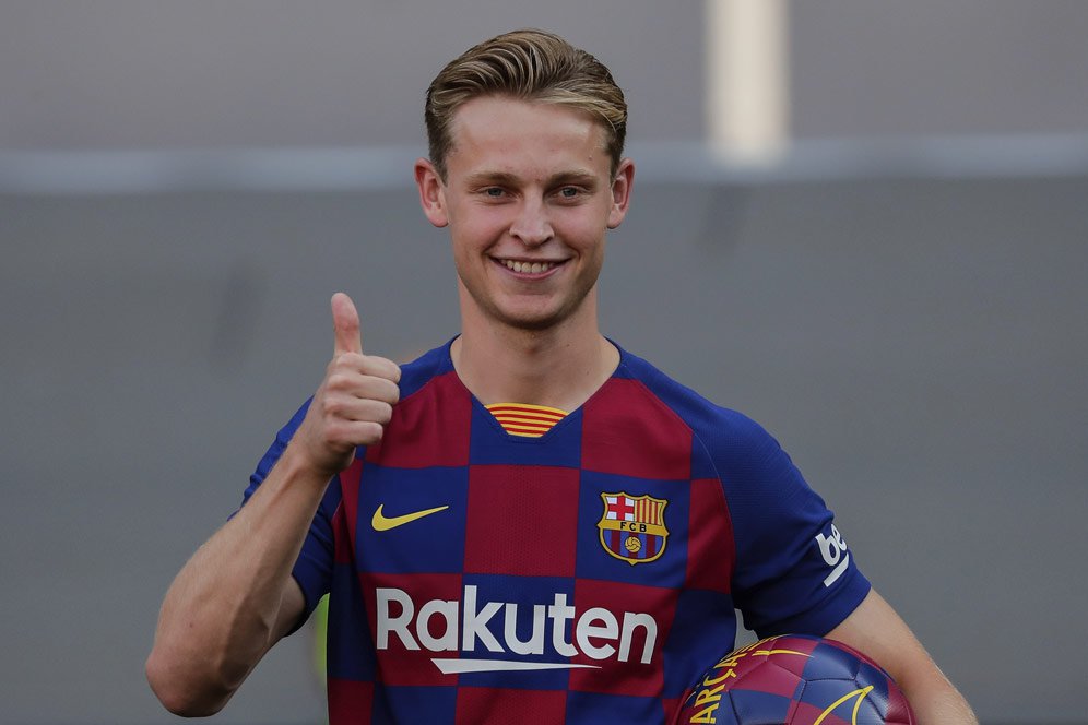 Barcelona Akhirnya Temukan Kombinasi Tiga Gelandang Terbaik, Siapa Saja? Barcelona Akhirnya Temukan Kombinasi Tiga Gelandang Terbaik, Siapa Saja?