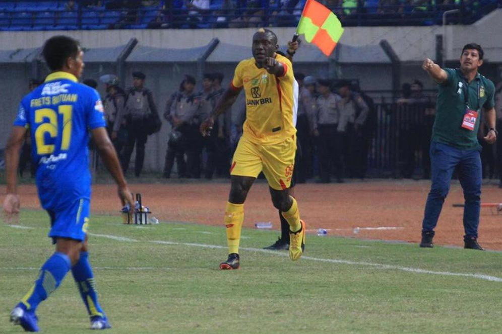 Jebol Gawang Persib, Ini Perasaan Herman Dzumafo Jebol Gawang Persib, Ini Perasaan Herman Dzumafo
