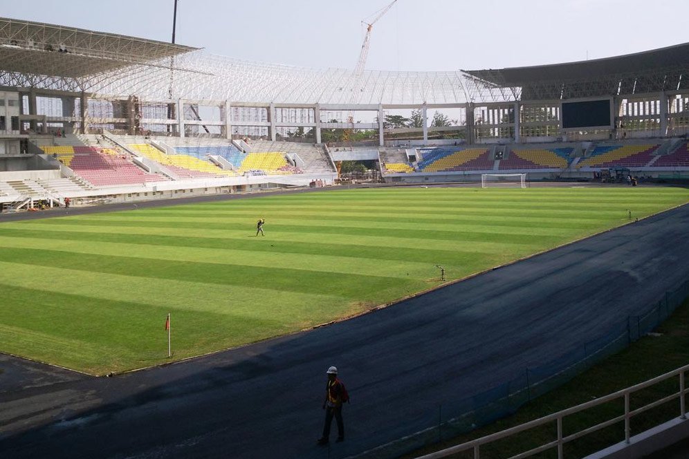 Stadion Manahan, SUGBK Mini Kebanggaan Kota Bengawan Stadion Manahan, SUGBK Mini Kebanggaan Kota Bengawan