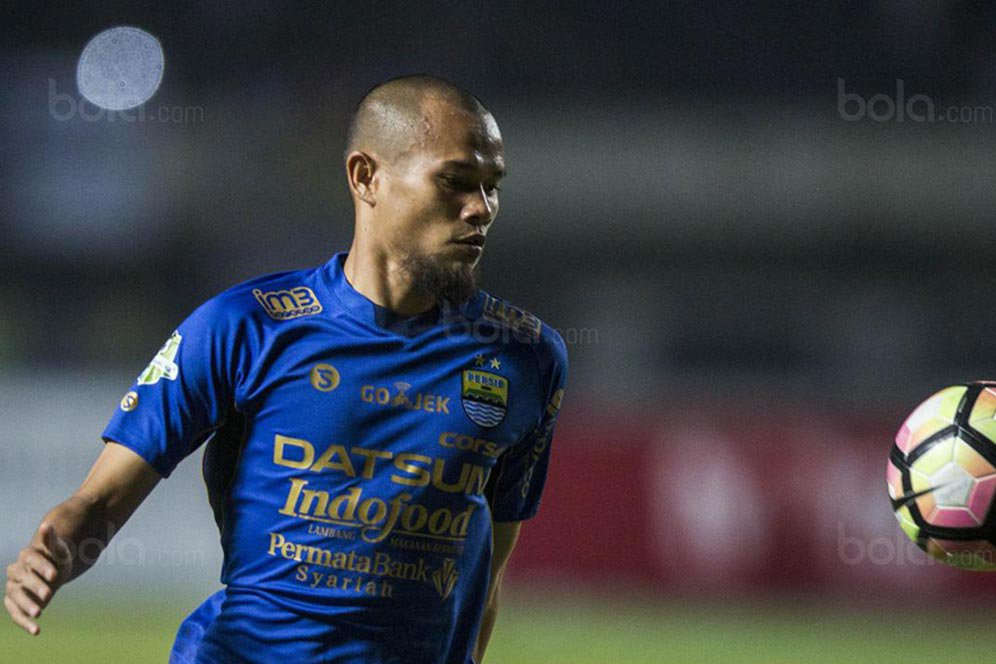 Harapan Kapten Persib Bandung Soal Nasib Kompetisi Liga 1 Harapan Kapten Persib Bandung Soal Nasib Kompetisi Liga 1