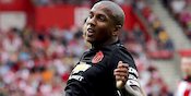 Termasuk Pahlawan Treble Winners, Ini 5 Pemain yang Pernah Memperkuat MU dan Aston Villa