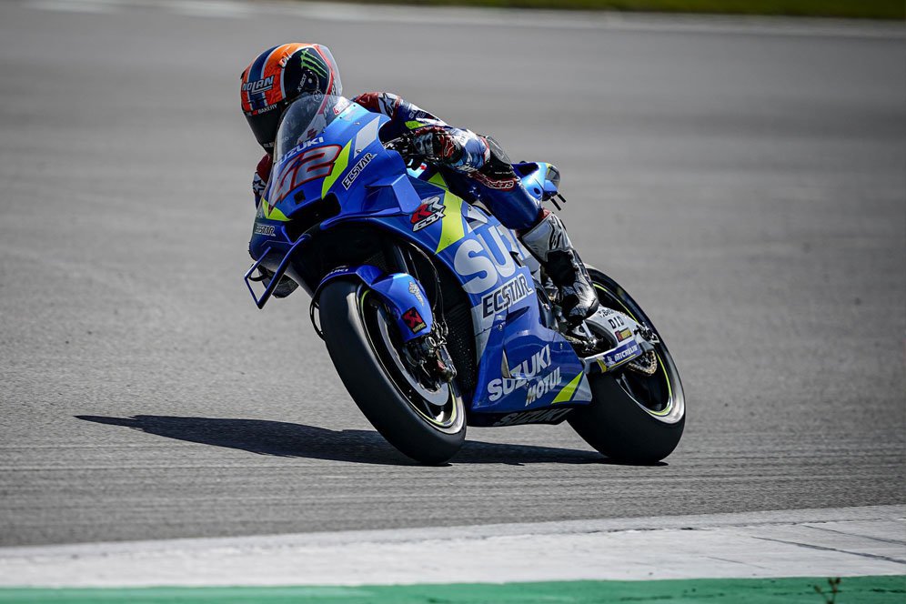 Hasil Balap MotoGP Inggris: Rins Bekuk Marquez Tepat di Garis Finis Hasil Balap MotoGP Inggris: Rins Bekuk Marquez Tepat di Garis Finis