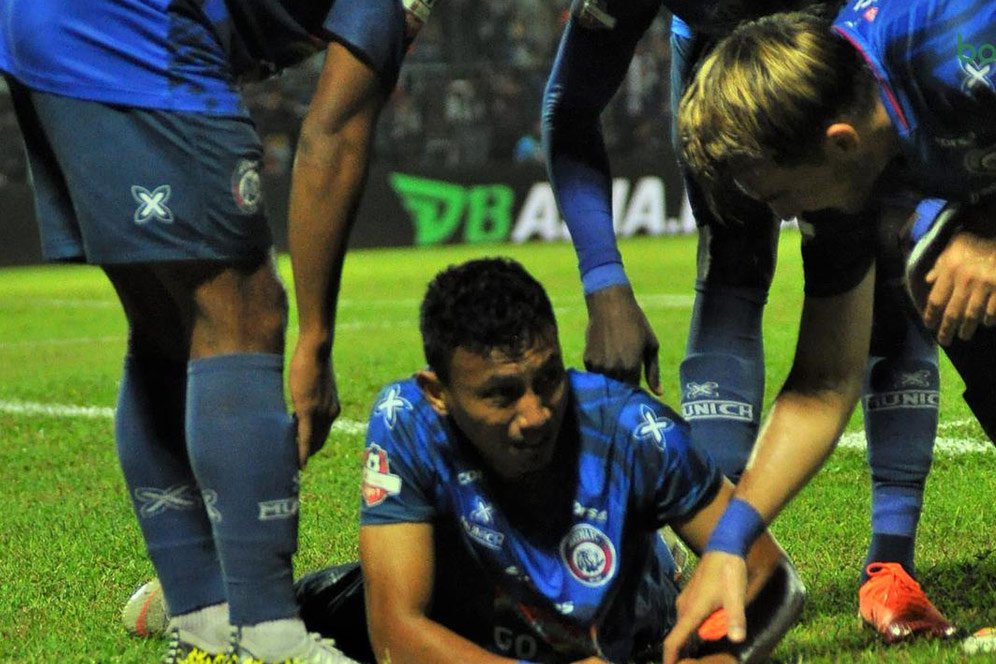 Cerita di Balik Tangis Rivaldi Bawuo Setelah Menjebol Gawang Persib Cerita di Balik Tangis Rivaldi Bawuo Setelah Menjebol Gawang Persib
