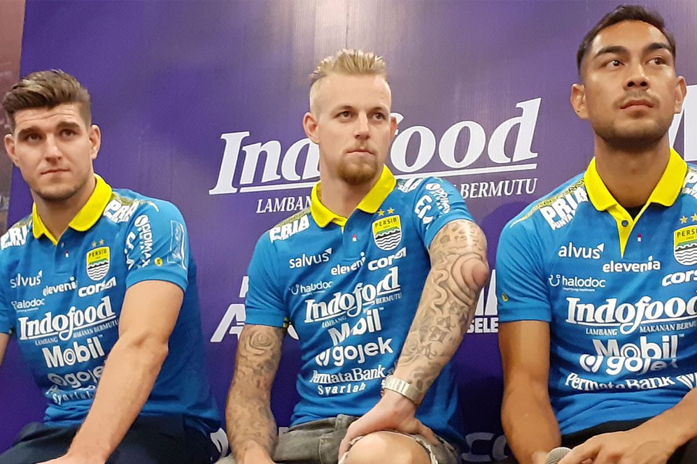 Persib Akan Kerahkan Tiga Legiun Asing Anyarnya Kontra PSS Persib Akan Kerahkan Tiga Legiun Asing Anyarnya Kontra PSS