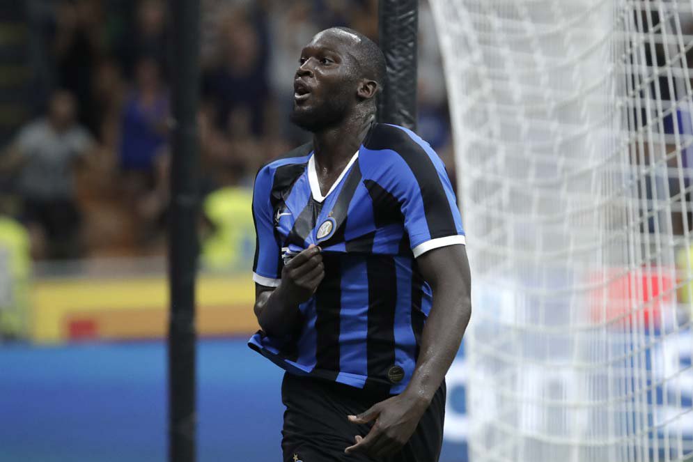 Panas! Romelu Lukaku Balas Kritik Gary Neville: Dia Dibayar untuk Ngoceh! Panas! Romelu Lukaku Balas Kritik Gary Neville: Dia Dibayar untuk Ngoceh!