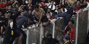 Suporter Timnas Indonesia Sempat Ganggu Pendukung Malaysia Suporter Timnas Indonesia Sempat Ganggu Pendukung Malaysia