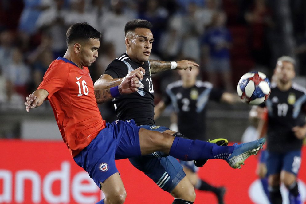 Hasil Pertandingan Chile vs Argentina: Skor 0-0