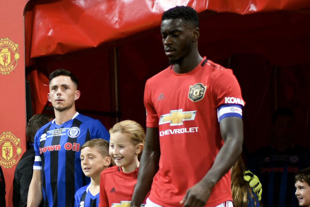 Pulih Cedera, Axel Tuanzebe Targetkan Segera Comeback Pulih Cedera, Axel Tuanzebe Targetkan Segera Comeback