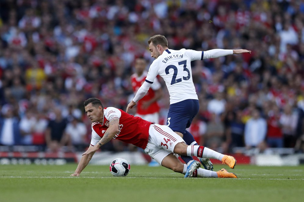 Bernd Leno: Arsenal Lebih Bagus Daripada Tottenham Bernd Leno: Arsenal Lebih Bagus Daripada Tottenham