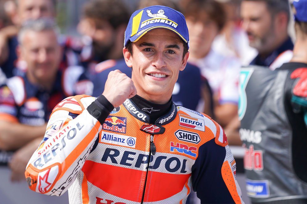 Marc Marquez Beri Nasihat Takaaki Nakagami Soal Cedera Bahu Marc Marquez Beri Nasihat Takaaki Nakagami Soal Cedera Bahu