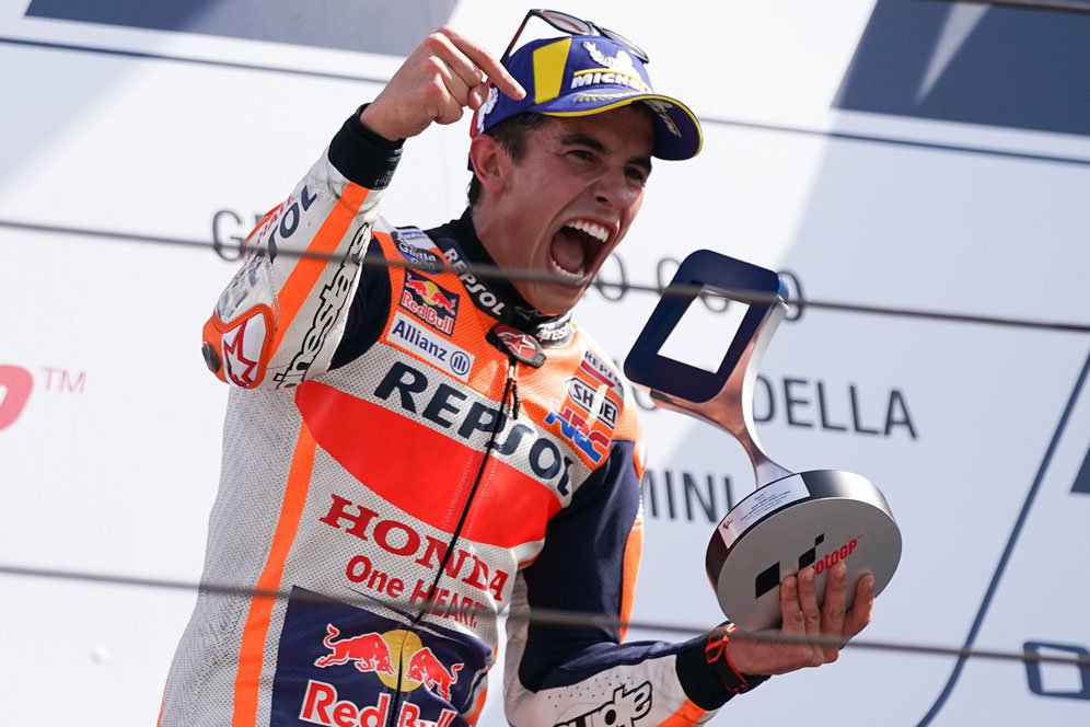 Marc Marquez Diteriaki Penonton, Ayah Marco Simoncelli Geram Marc Marquez Diteriaki Penonton, Ayah Marco Simoncelli Geram