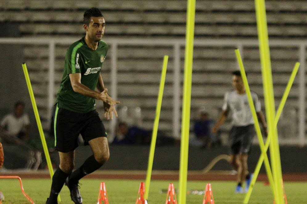 Cedera Engkel, Bek Persebaya Jalani Latihan Terpisah Cedera Engkel, Bek Persebaya Jalani Latihan Terpisah