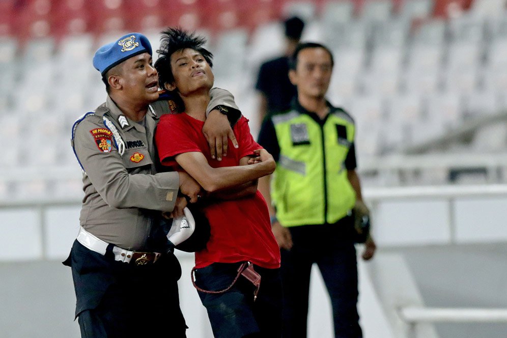 Pelatih Malaysia Sudah Prediksi Kerusuhan Akan Pecah Pada Laga Kontra Timnas Indonesia Pelatih Malaysia Sudah Prediksi Kerusuhan Akan Pecah Pada Laga Kontra Timnas Indonesia