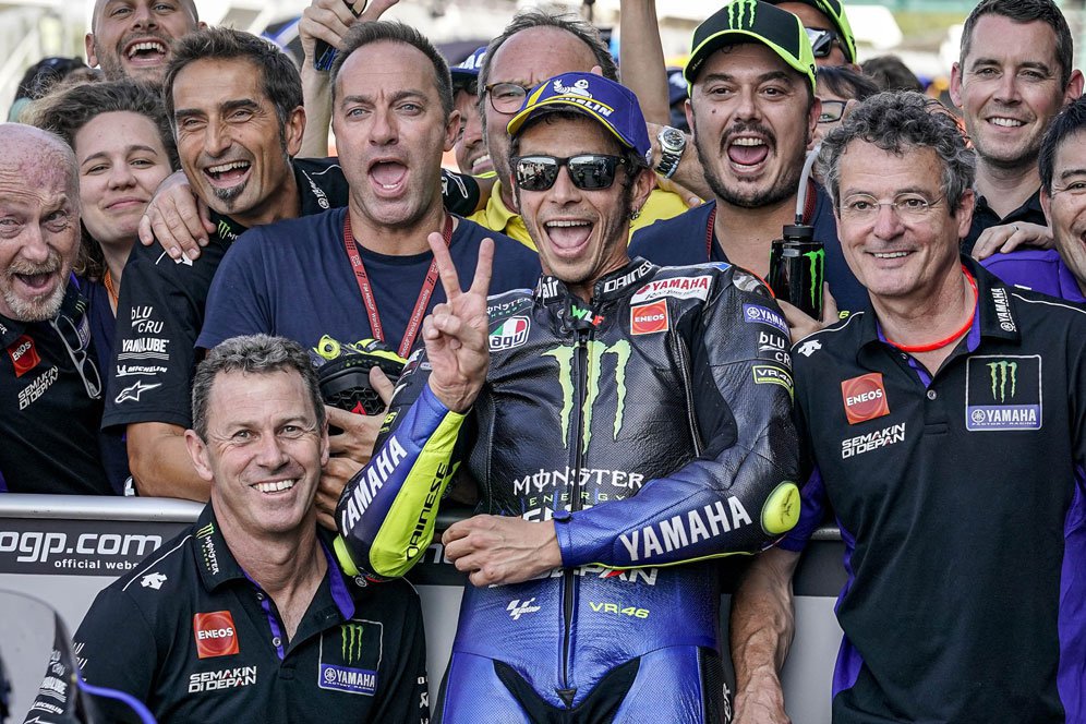 5 Bukti Valentino Rossi Belum Mau Pensiun dari MotoGP 5 Bukti Valentino Rossi Belum Mau Pensiun dari MotoGP