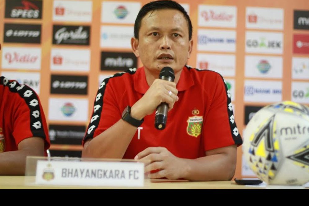 Yeyen Tumena dan Joko Susilo Jadi Caretaker Timnas Indonesia Yeyen Tumena dan Joko Susilo Jadi Caretaker Timnas Indonesia