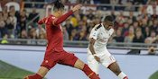 Bisa Tinggalkan MU ke AS Roma, Smalling: Leganya Luar Biasa! Bisa Tinggalkan MU ke AS Roma, Smalling: Leganya Luar Biasa!