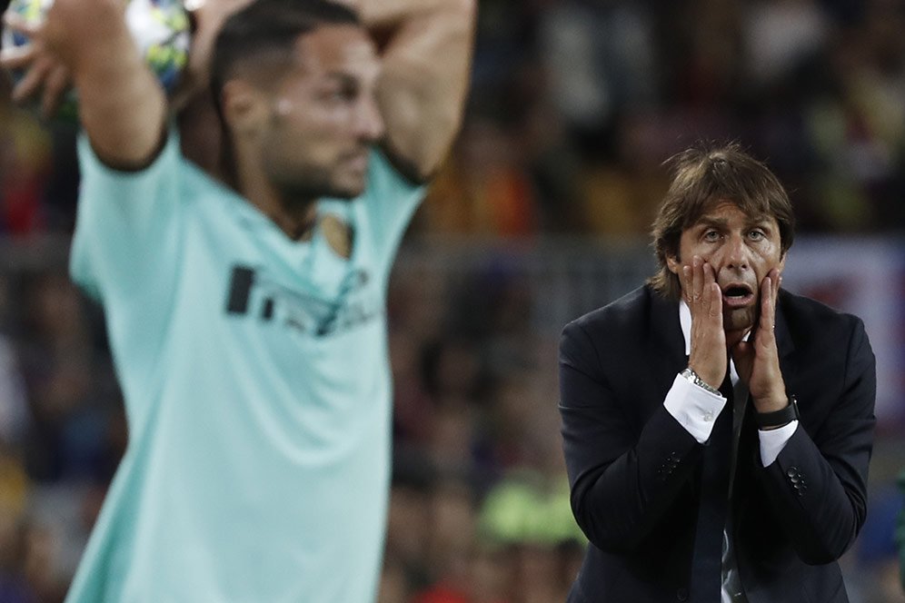 Antonio Conte Dinilai Sebagai Pelatih yang 'Lebay', Sepakat? Antonio Conte Dinilai Sebagai Pelatih yang 'Lebay', Sepakat?