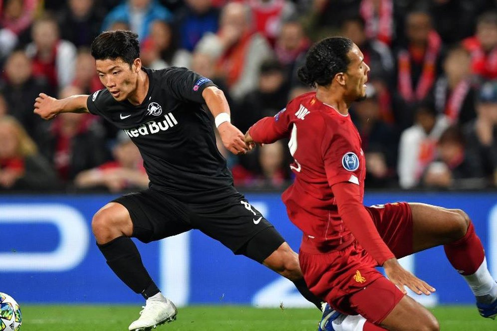 Akhirnya Main Bareng Joe Gomez Lagi, Begini Reaksi Virgil van Dijk Akhirnya Main Bareng Joe Gomez Lagi, Begini Reaksi Virgil van Dijk