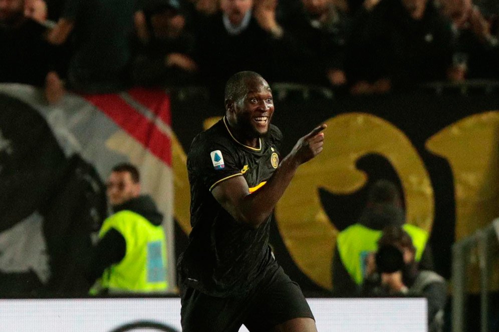 Bangkit Kembali, Romelu Lukaku Traktir Anak-anak Inter Milan Bangkit Kembali, Romelu Lukaku Traktir Anak-anak Inter Milan