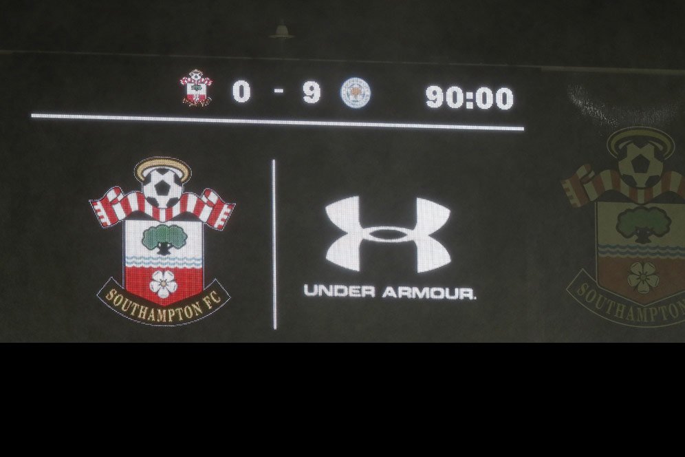 Video: Pesta Gol Leicester dan Rekor Dua Generasi Schmeichel