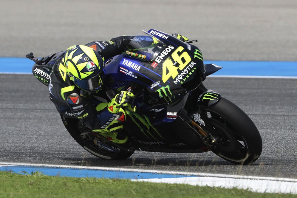 Valentino Rossi Harap Kondisi Casey Stoner Membaik Valentino Rossi Harap Kondisi Casey Stoner Membaik