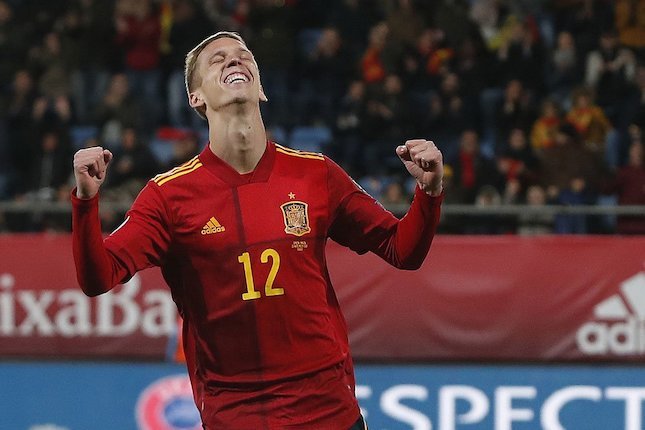 Gelandang Serang: Dani Olmo Gelandang Serang: Dani Olmo