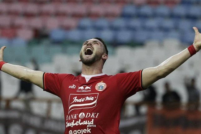 Menolak 2 Klub Eropa demi Persija Menolak 2 Klub Eropa demi Persija