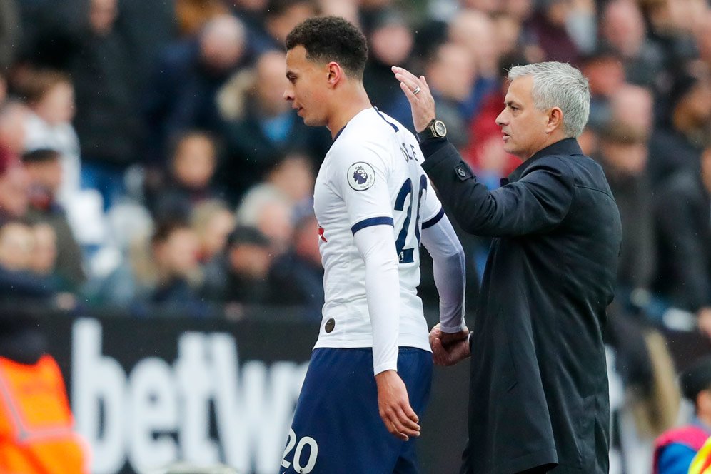 Sungguh Dingin, Begini Jawaban Jose Mourinho Soal Masa Depan Dele Alli