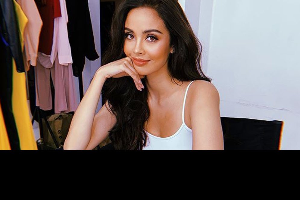 Cantiknya Megan Young, Miss World 2013 Pembawa Bendera Indonesia di Pembukaan SEA Games 2019