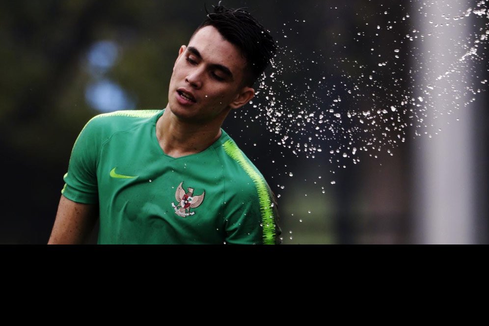Nadeo Argawinata Resmi Jadi Penjaga Gawang Bali United Nadeo Argawinata Resmi Jadi Penjaga Gawang Bali United