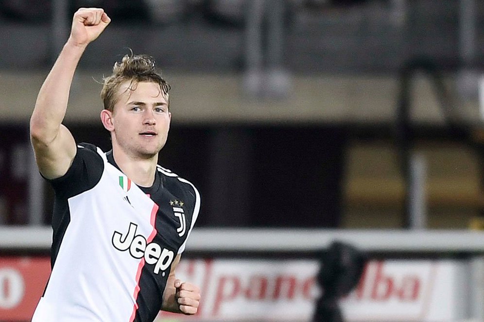 Cadangkan Matthijs de Ligt, Maurizio Sarri: Dia Bek Terbaik Dunia Cadangkan Matthijs de Ligt, Maurizio Sarri: Dia Bek Terbaik Dunia