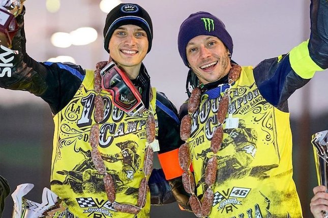 Valentino Rossi dan Luca Marini Valentino Rossi dan Luca Marini