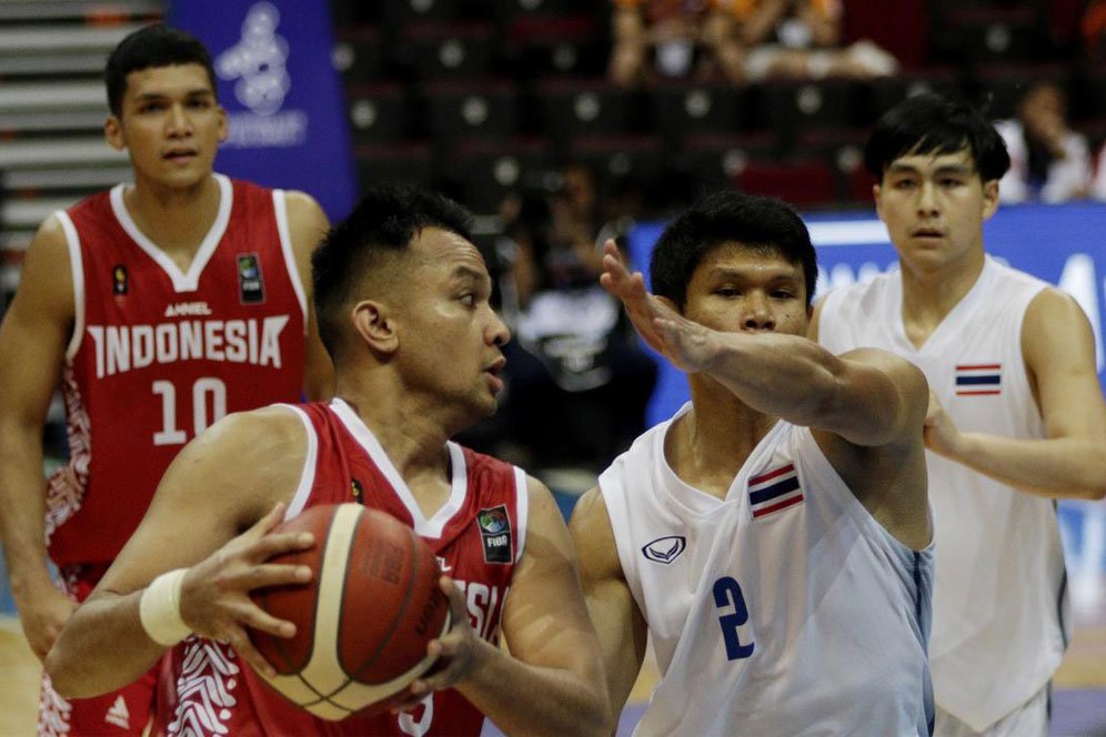 Tim Basket Indonesia Akui Sulit Tembus Pertahanan Thailand Tim Basket Indonesia Akui Sulit Tembus Pertahanan Thailand