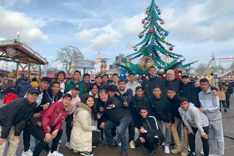 Momen Seru Garuda Select di Winter Wonderland Momen Seru Garuda Select di Winter Wonderland