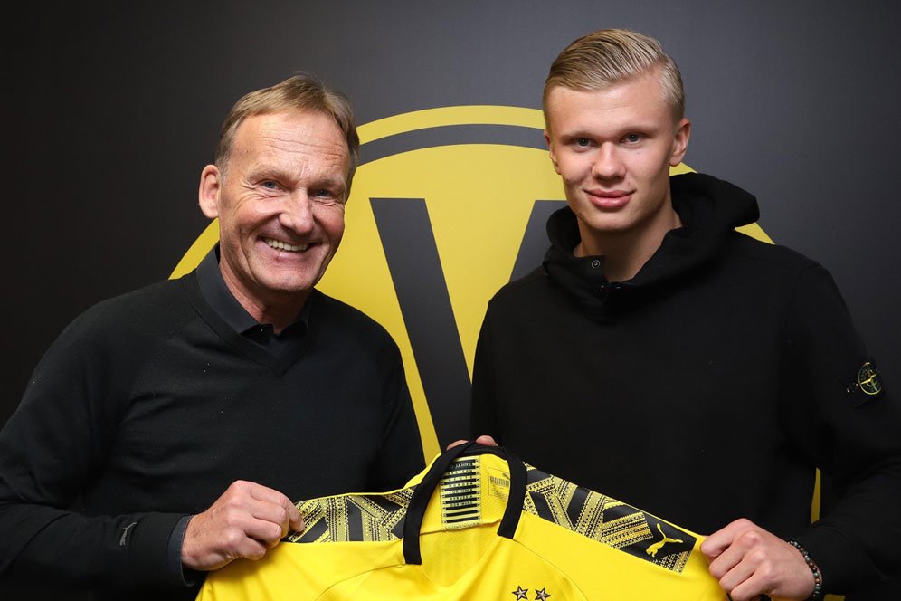 Kejutan! Erling Braut Haaland Resmi Pindah ke Borussia Dortmund Kejutan! Erling Braut Haaland Resmi Pindah ke Borussia Dortmund