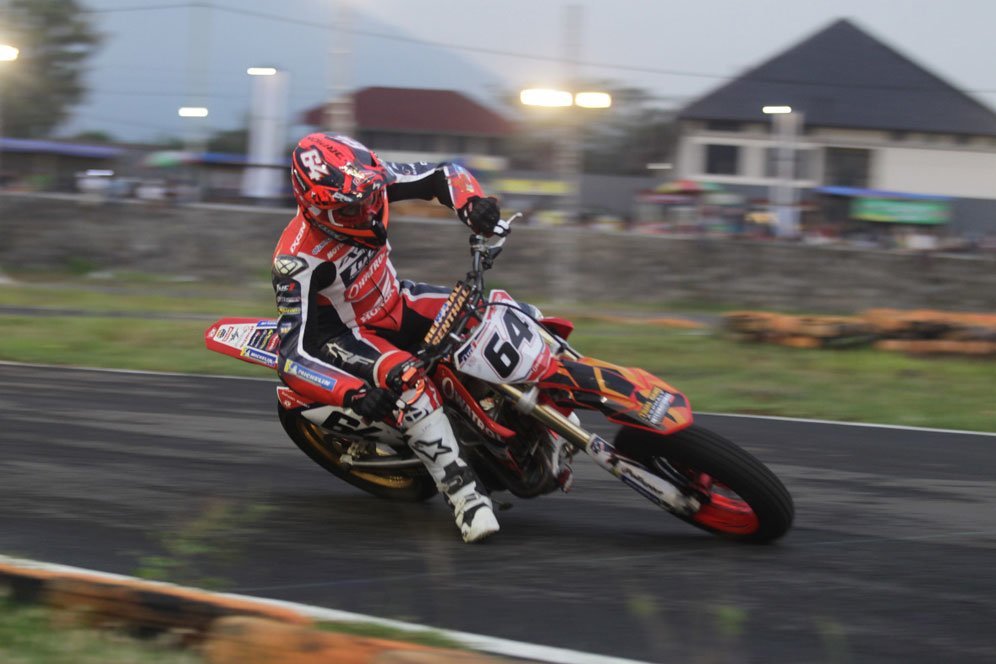 Rider-Rider Dunia Ramaikan Trial Game Asphalt International Championship di Boyolali Rider-Rider Dunia Ramaikan Trial Game Asphalt International Championship di Boyolali