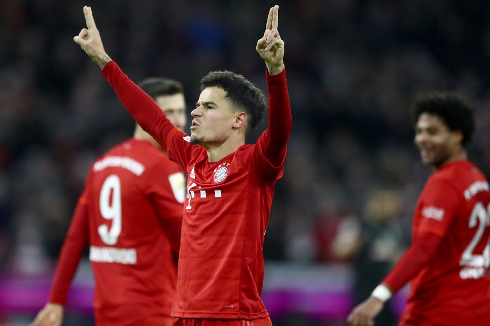 Hattrick ke Gawang Werder Bremen, Philippe Coutinho Pakai Jersey KW? Hattrick ke Gawang Werder Bremen, Philippe Coutinho Pakai Jersey KW?