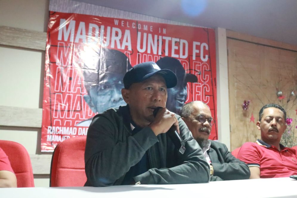 Laga Tak Tuntas, Pelatih Arema FC dan Madura United Kecewa Laga Tak Tuntas, Pelatih Arema FC dan Madura United Kecewa