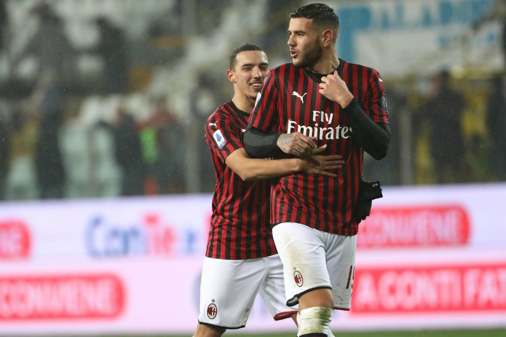 Parma vs AC Milan, Theo Hernandez: Bolanya Tidak Mau Masuk! Parma vs AC Milan, Theo Hernandez: Bolanya Tidak Mau Masuk!