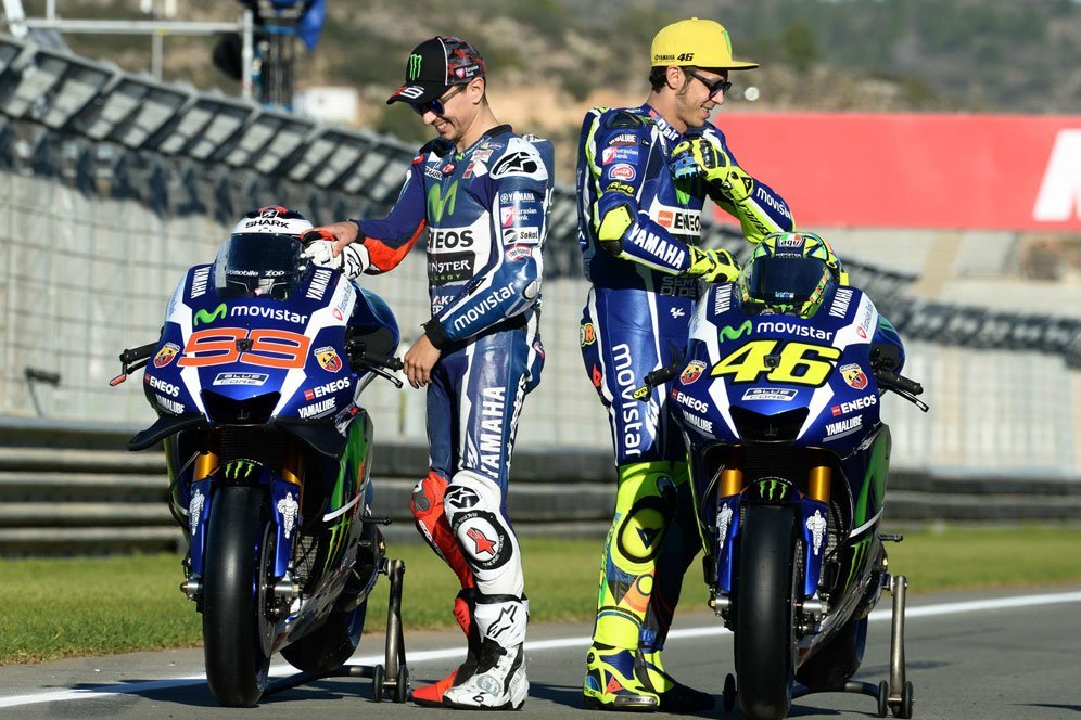 Yamaha Nostalgia Rivalitas Rossi vs Lorenzo, Sebut Kuatkan Tim Yamaha Nostalgia Rivalitas Rossi vs Lorenzo, Sebut Kuatkan Tim