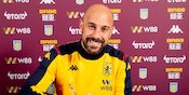 Video: Kocaknya Pepe Reina yang Menyamar Menjadi Telur! Video: Kocaknya Pepe Reina yang Menyamar Menjadi Telur!