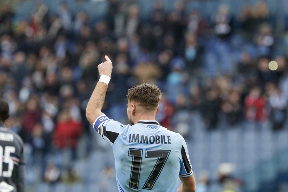 Sepatu Emas Eropa 2019/2020: Ciro Immobile Unggul Jauh dari Lionel Messi Sepatu Emas Eropa 2019/2020: Ciro Immobile Unggul Jauh dari Lionel Messi