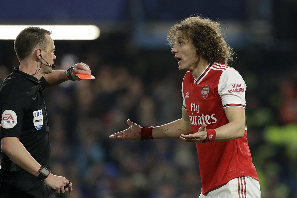 David Luiz Dapat Kartu Merah, Shkodran Mustafi yang Jadi Sasaran Kritikan David Luiz Dapat Kartu Merah, Shkodran Mustafi yang Jadi Sasaran Kritikan